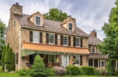 Công nghệ lớp phủ PVDF nào làm cho mái nhà kim loại đứng tốt nhất chống phai ...